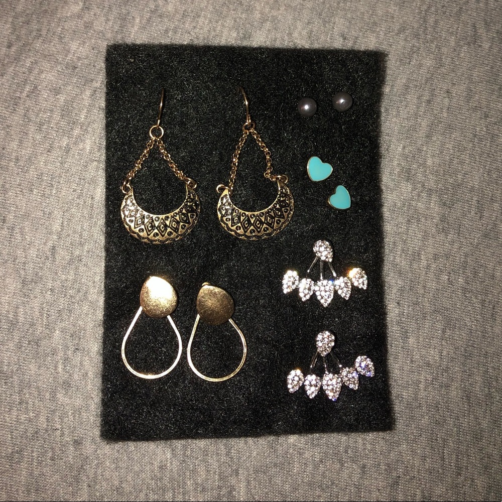 Assorted earrings
